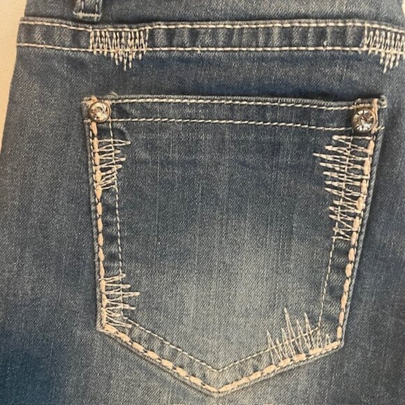 Womens‎ SHYANNE jean shorts - Picture 6 of 6